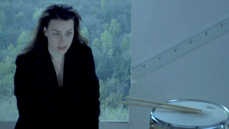 Cena de Answer Me, de Anri Sala